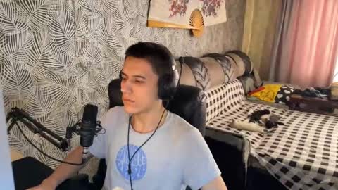 vialeras online show from February 16, 5:26 am