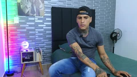 Victor cardenas online show from January 28, 8:26 pm