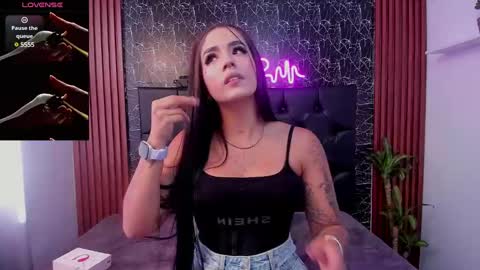 Vichy  Everyday From 1400 to 2130 Col Time online show from January 22, 7:45 pm