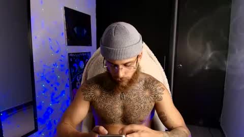vickingcock7 online show from May 13, 2:43 am