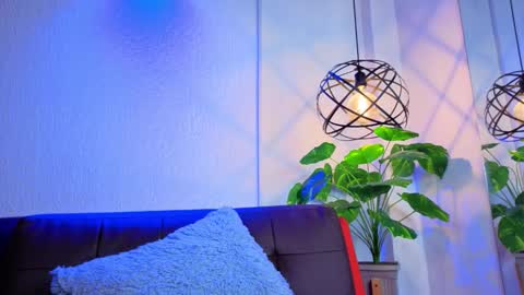 VICTORIA online show from October 21, 8:45 pm