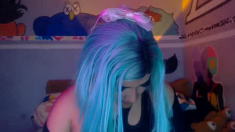   online show from April 14, 2:15 am