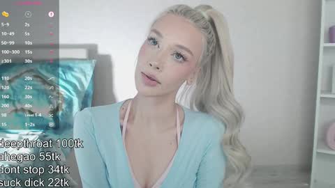 vickyfuckingdoll online show from April 12, 2:48 am
