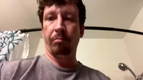 vicrobertson595 online show from January 5, 5:38 pm