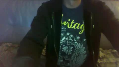 Snapshot of victor_1486 chatting on October 3, 7:11 pm victor_1486 online show from October 3, 7:11 pm