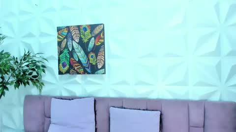 Snapshot of victoria_colemann chatting on February 14, 2:54 pm Victoria online show from February 14, 2:54 pm