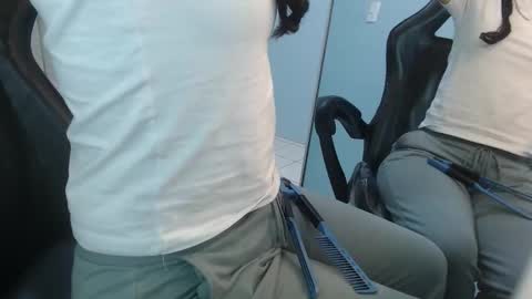 Victoria online show from February 9, 1:15 pm