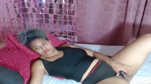 Snapshot of victoria_miler chatting on February 20, 10:26 pm VICKY online show from February 20, 10:26 pm