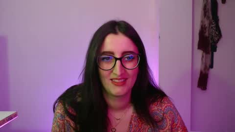 Victoria online show from October 11, 10:35 pm