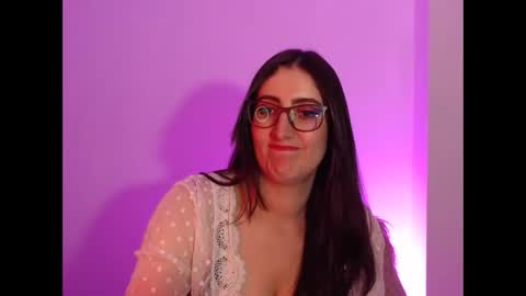 Victoria online show from February 4, 7:55 pm