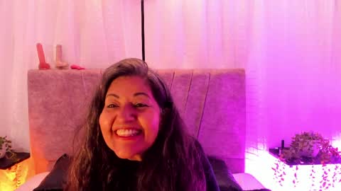 victoriaa_anderson_ online show from May 26, 8:04 pm