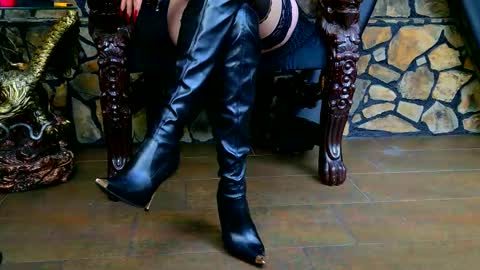 Victoria Heller online show from March 6, 8:13 am