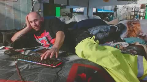 victoriajohn online show from November 6, 5:54 am