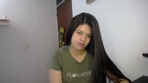 Snapshot of victorialg chatting on October 13, 7:49 pm victorialg online show from October 13, 7:49 pm