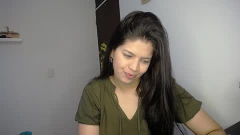 Snapshot of victorialg chatting on September 30, 7:46 pm victorialg online show from September 30, 7:46 pm