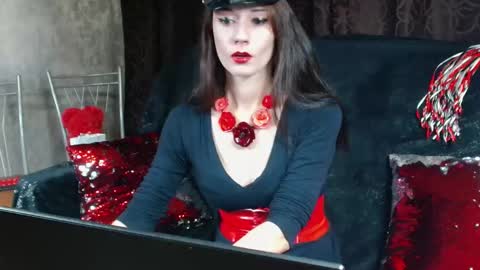 Snapshot of victoryvega chatting on October 1, 3:33 pm VictoryVega online show from October 1, 3:33 pm