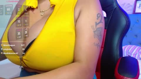 viioleta online show from November 22, 1:42 pm