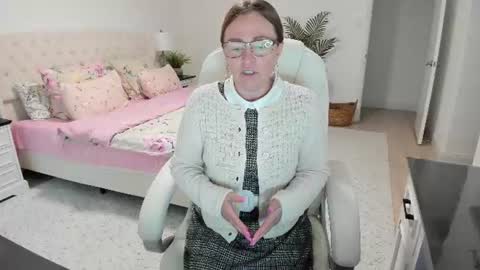 Ukrainian-woman online show from July 15, 11:48 am