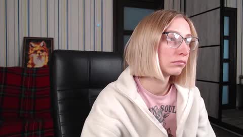 Vika online show from November 18, 7:55 am