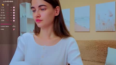 vikiberry online show from September 27, 2:48 pm