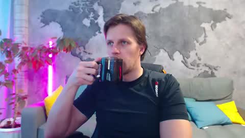 vikingchrisss online show from February 23, 11:12 am