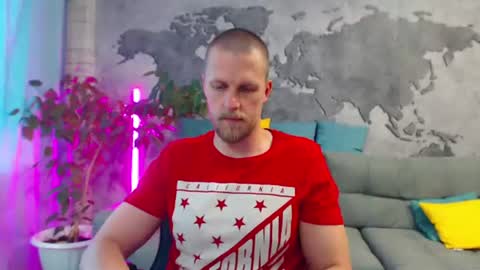 vikingchrisss online show from July 28, 11:17 am