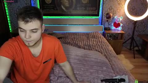 vikki and george online show from March 12, 10:07 pm