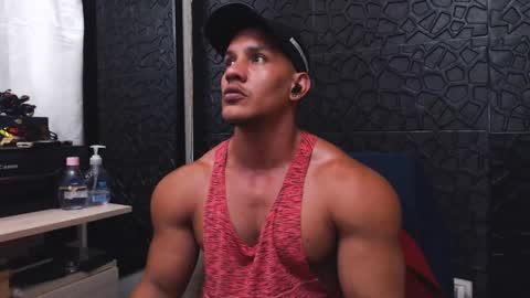 Viktor Herrera online show from September 23, 4:45 pm