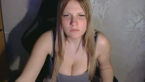 viktoria20502 online show from March 27, 8:43 pm