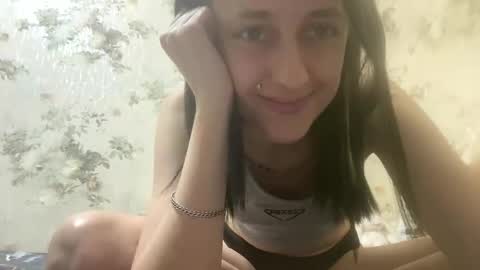 Sweett online show from April 15, 7:58 pm