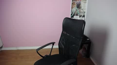 viktoria_lovely online show from September 15, 6:26 am