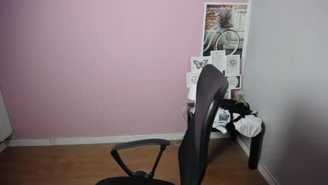 viktoria_lovely online show from December 28, 10:03 am