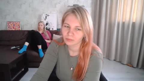 Snapshot of viktorlonsky chatting on December 3, 5:26 am viktorlonsky online show from December 3, 5:26 am