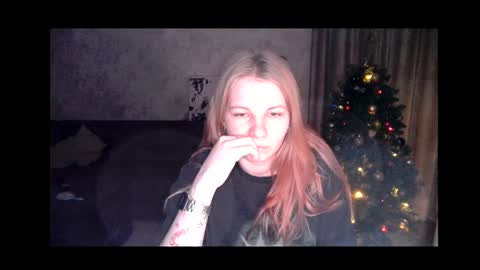 Snapshot of viktorlonsky chatting on December 18, 3:15 am viktorlonsky online show from December 18, 3:15 am