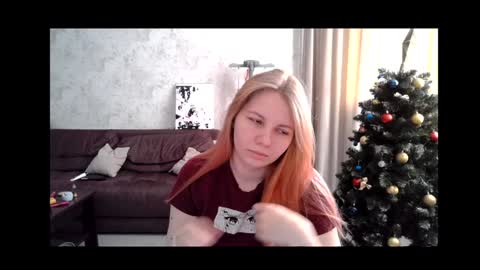 Snapshot of viktorlonsky chatting on December 27, 10:45 am viktorlonsky online show from December 27, 10:45 am