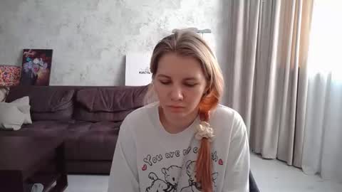 Snapshot of viktorlonsky chatting on February 26, 7:12 am viktorlonsky online show from February 26, 7:12 am