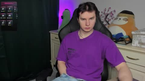 Vincent Strong online show from January 11, 9:15 am