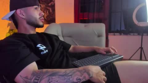 Vincent online show from February 3, 6:22 am