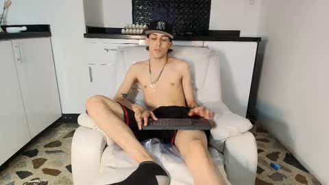 Vincent online show from March 4, 10:05 pm