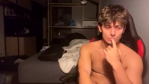 vincentprice69 online show from October 25, 6:19 pm