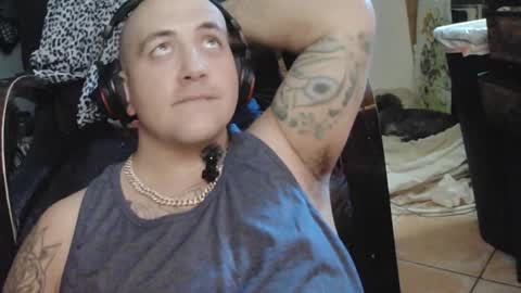 onlyhaveeyes4u online show from June 7, 9:31 pm