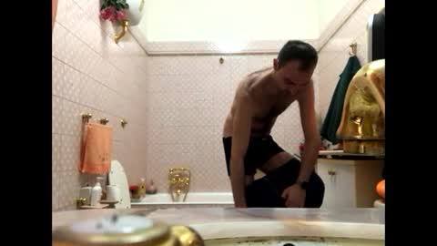 Zenith online show from February 18, 10:58 pm