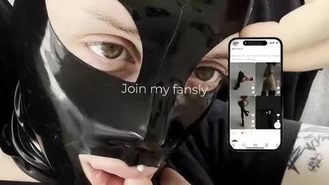 Diva Silvia online show from February 15, 5:00 pm