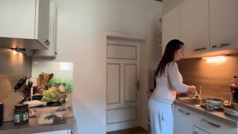 Vio online show from March 19, 10:43 am