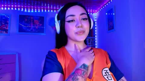 violet online show from November 30, 5:58 am