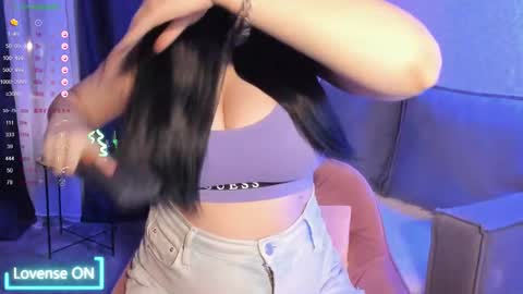 violet____h online show from September 26, 7:22 pm