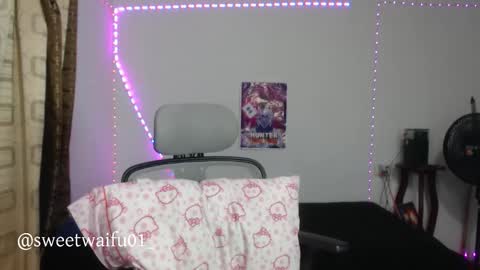 Violete Hentai01 online show from February 20, 11:40 pm