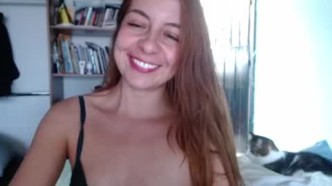 Violeta Peter online show from July 6, 8:22 pm