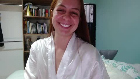 Violeta Peter online show from April 4, 10:28 pm