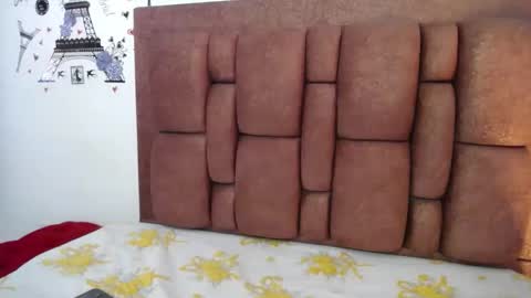 VioletaDums online show from October 26, 2:07 pm